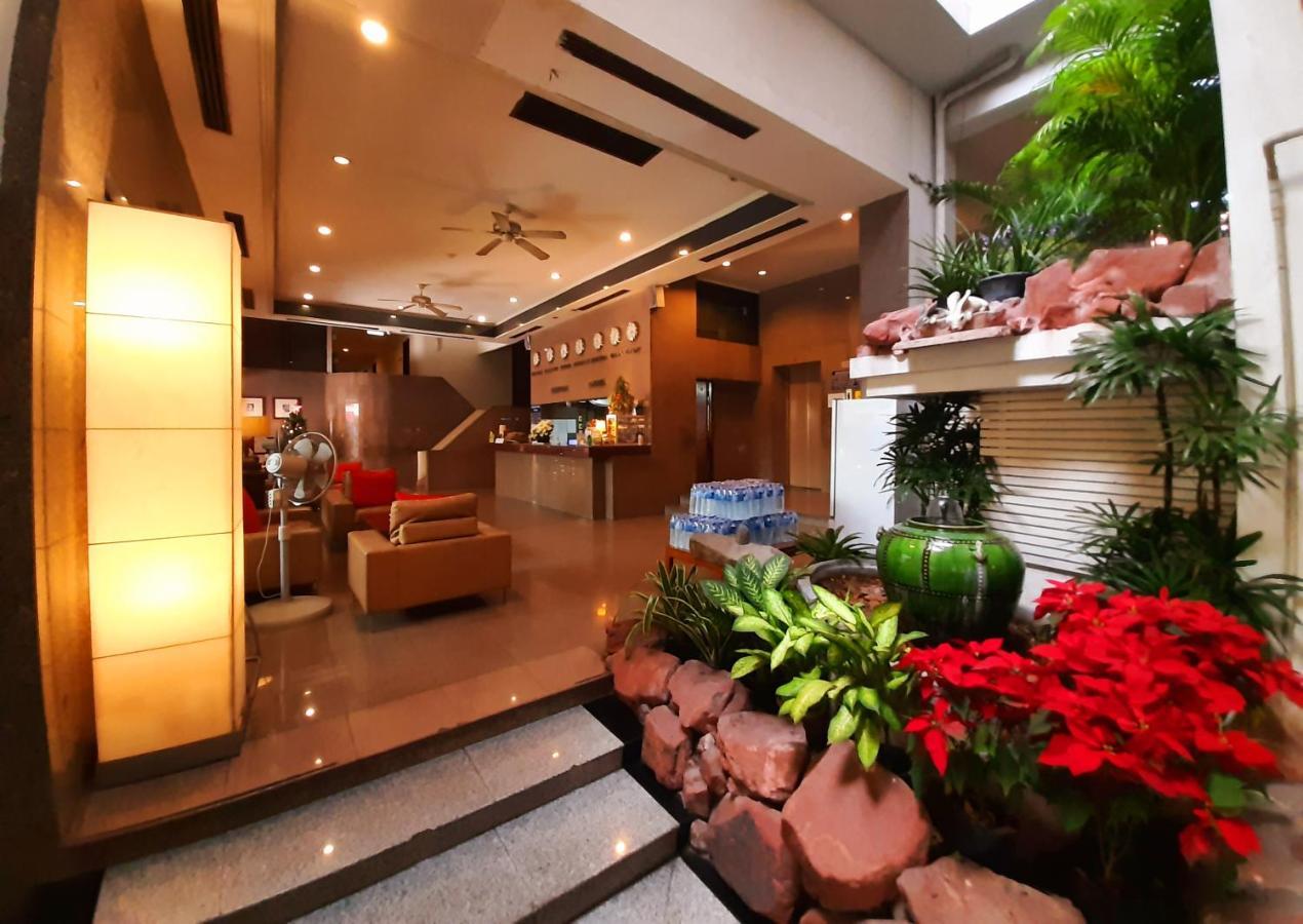 格兰大酒店 芭達亞 外观 照片